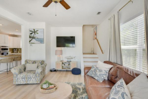 Sunny Key Largo Home with Golf Cart and Kayaks